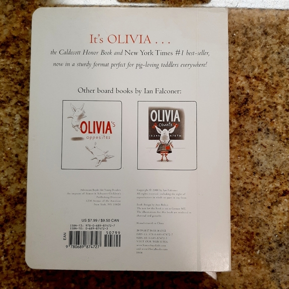 OLIVIA - NEW YORK TIMES CHILDRENS BEST SELLER - Picture 2 of 7